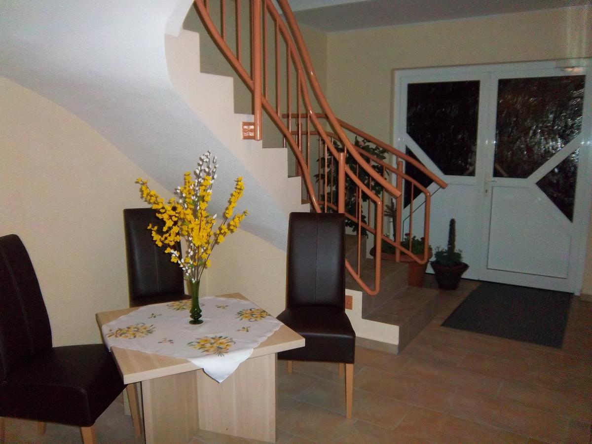 Hotel & Pension Assmann Hochkirch Екстериор снимка