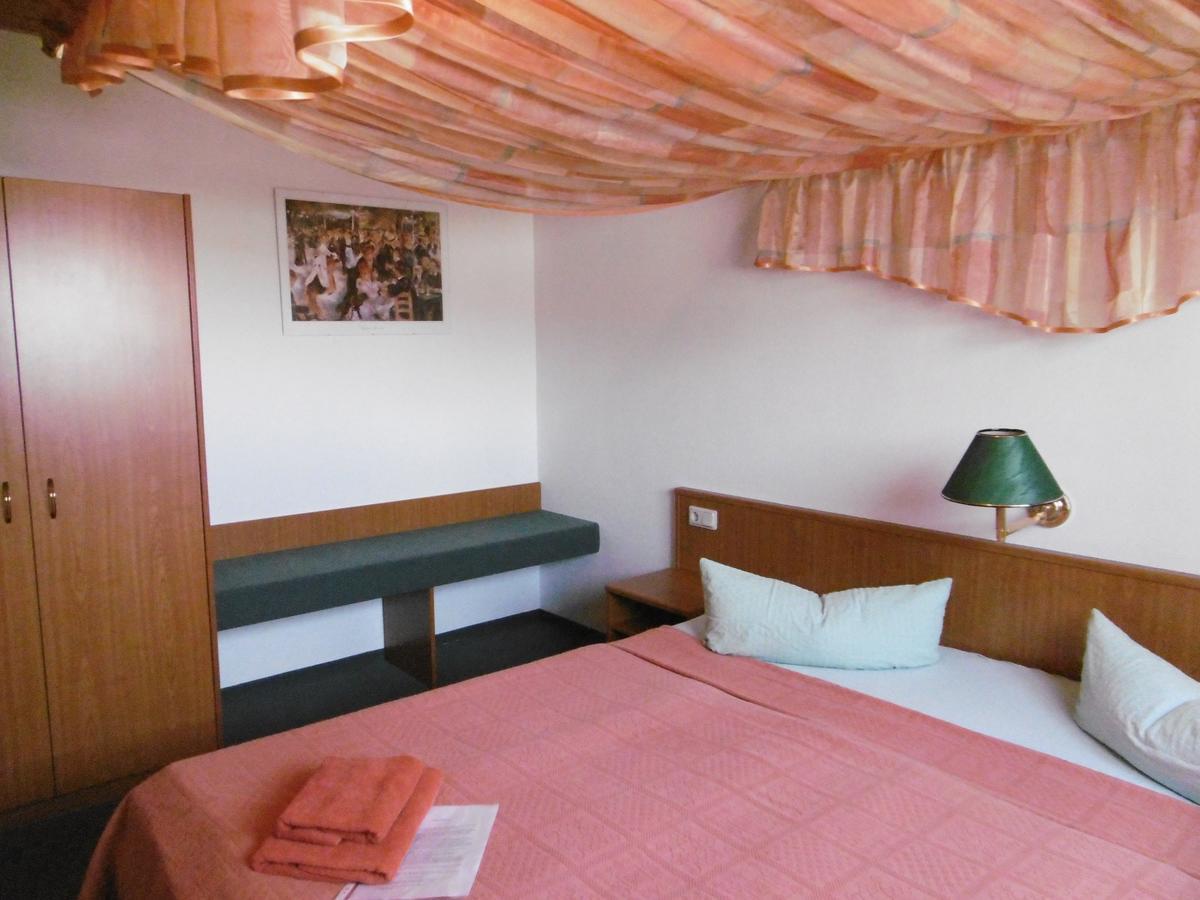 Hotel & Pension Assmann Hochkirch Екстериор снимка