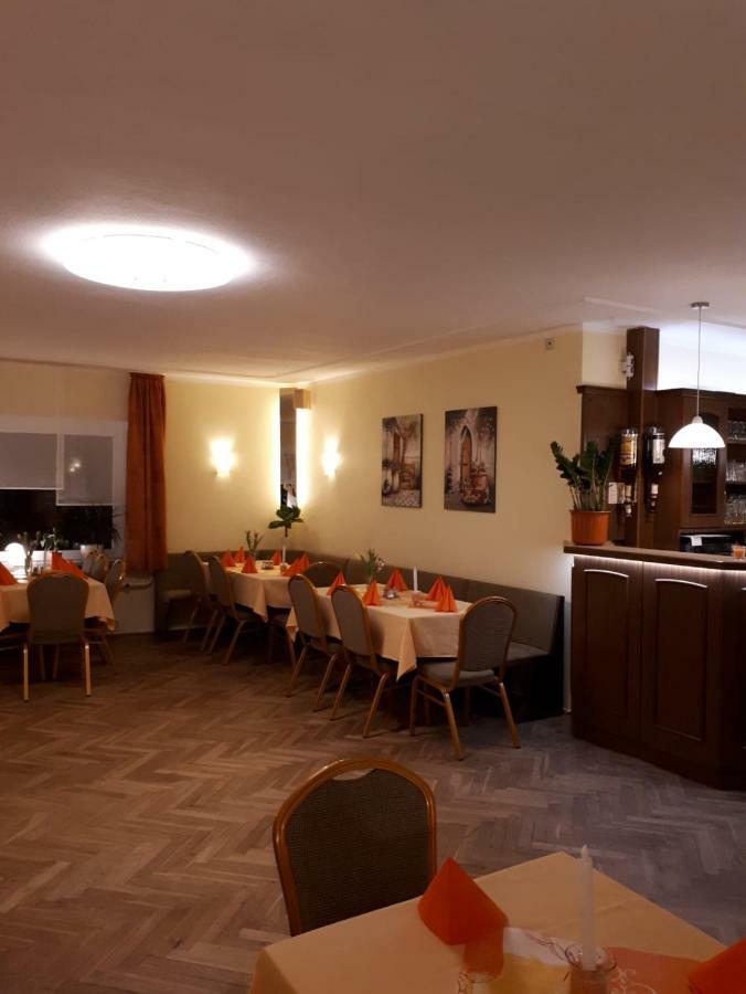 Hotel & Pension Assmann Hochkirch Екстериор снимка
