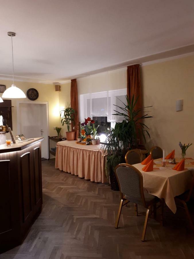 Hotel & Pension Assmann Hochkirch Екстериор снимка