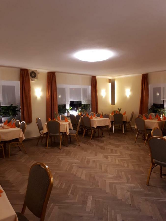 Hotel & Pension Assmann Hochkirch Екстериор снимка